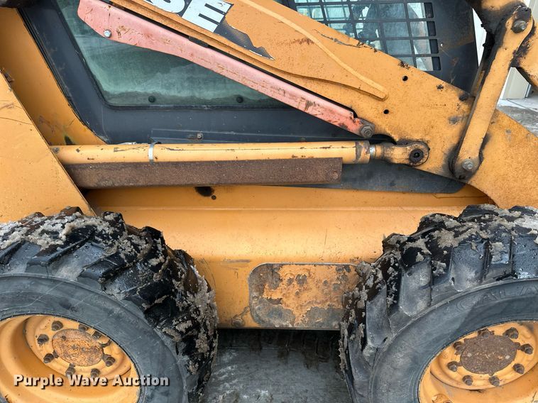 image for item DN0944 2006 Case 450 skid steer loader
