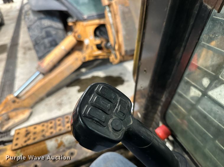 image for item DN0944 2006 Case 450 skid steer loader