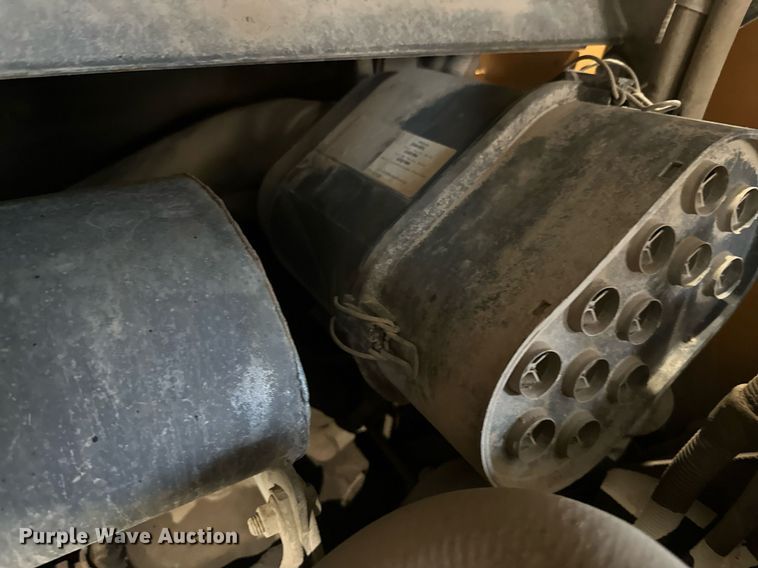 image for item DN0944 2006 Case 450 skid steer loader