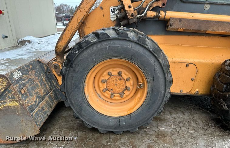 image for item DN0944 2006 Case 450 skid steer loader