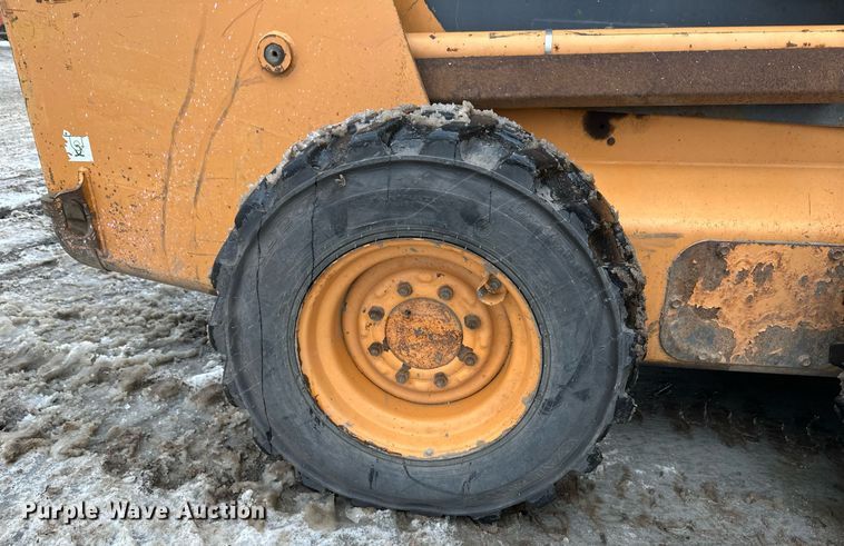 image for item DN0944 2006 Case 450 skid steer loader