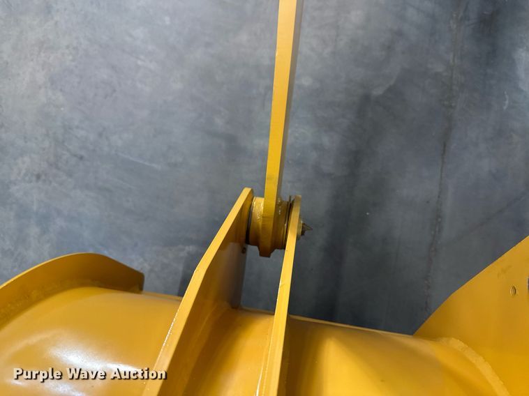 image for item DN0946 2024 IR IRBL50 backhoe