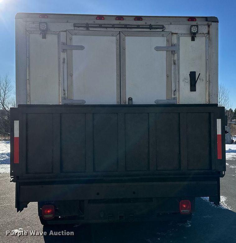 image for item DN0947 2003 Freightliner  M2 utility / service truck