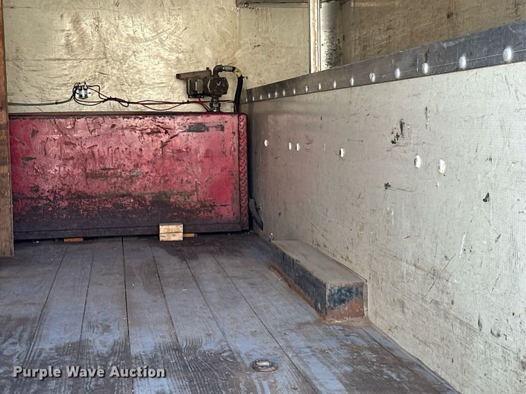 image for item DN0947 2003 Freightliner  M2 utility / service truck