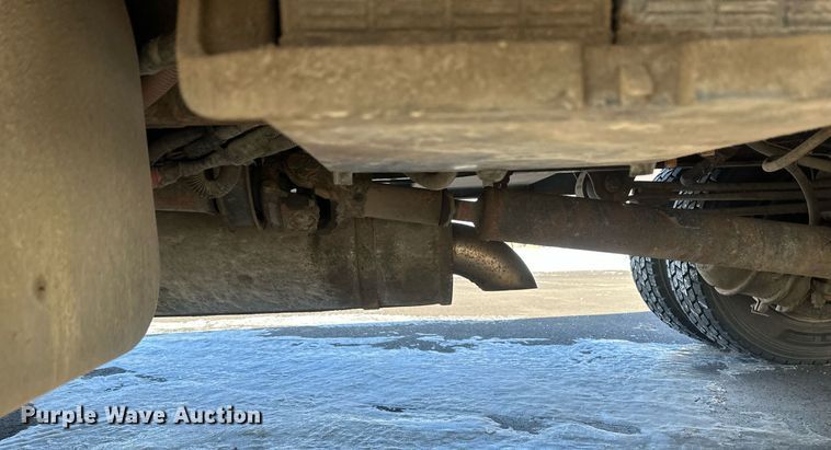 image for item DN0947 2003 Freightliner  M2 utility / service truck