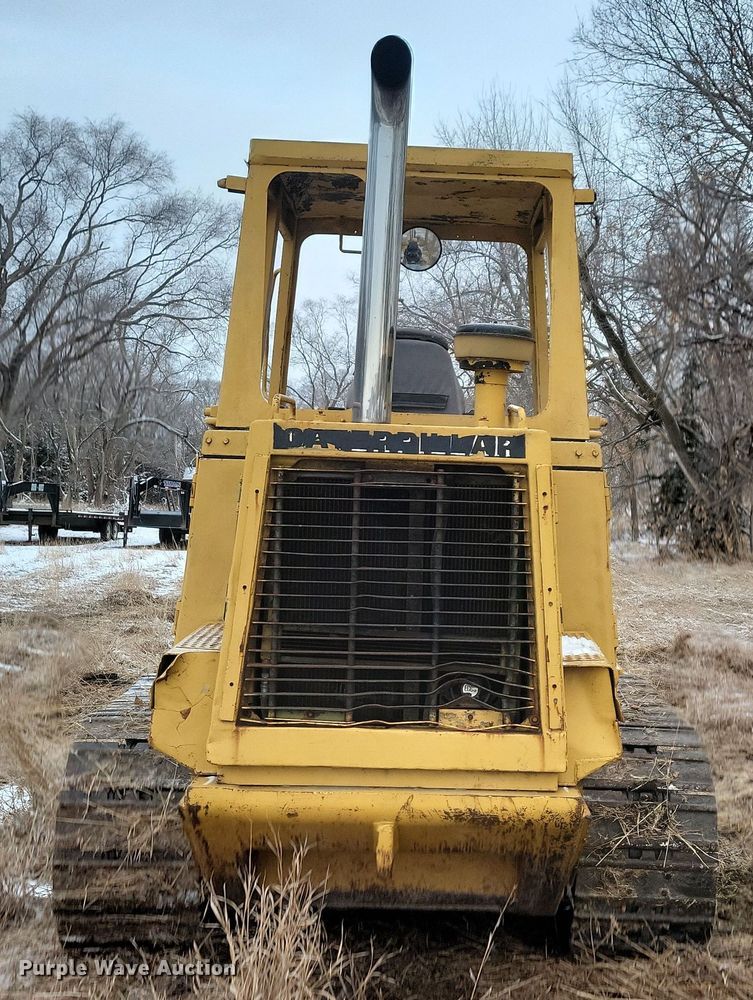 image for item DN3667 1982 Caterpillar 953 track loader