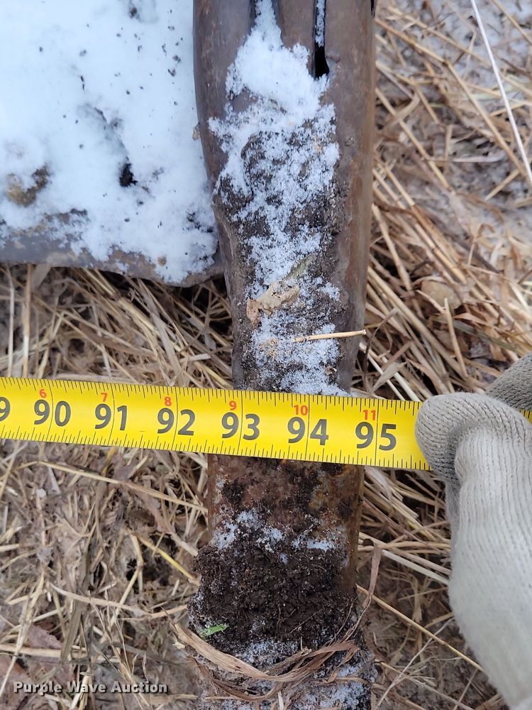 image for item DN3667 1982 Caterpillar 953 track loader