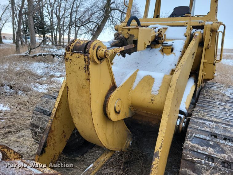image for item DN3667 1982 Caterpillar 953 track loader