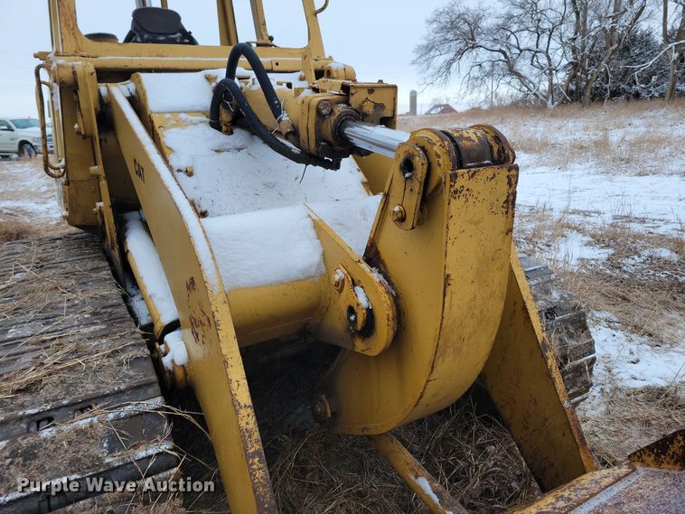 image for item DN3667 1982 Caterpillar 953 track loader
