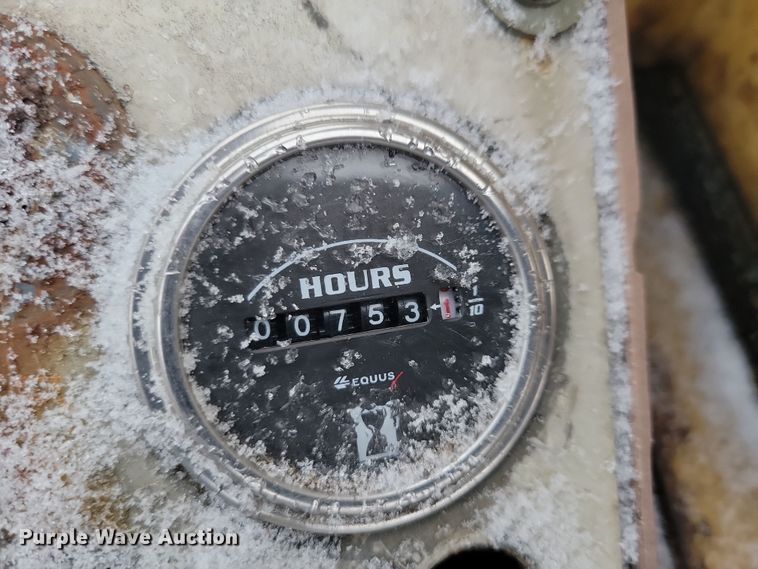 image for item DN3667 1982 Caterpillar 953 track loader