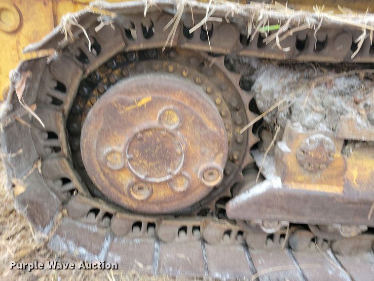 image for item DN3667 1982 Caterpillar 953 track loader