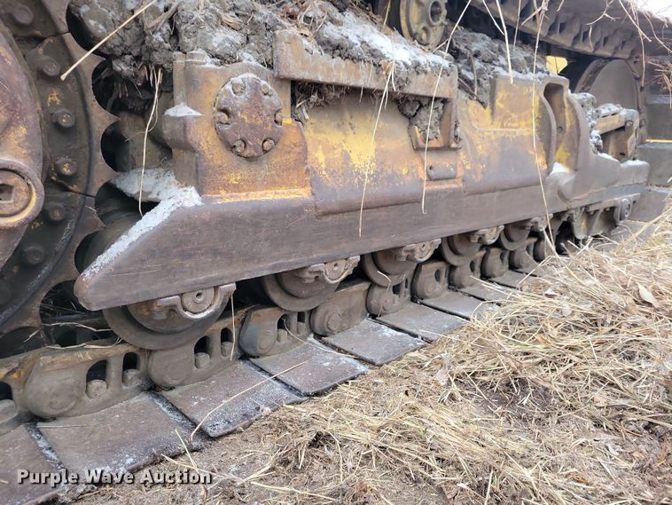 image for item DN3667 1982 Caterpillar 953 track loader