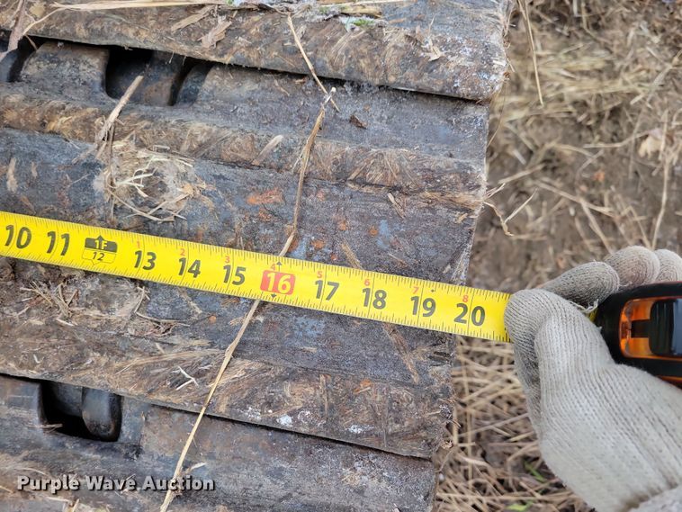 image for item DN3667 1982 Caterpillar 953 track loader