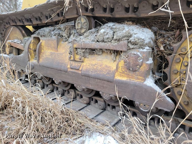 image for item DN3667 1982 Caterpillar 953 track loader