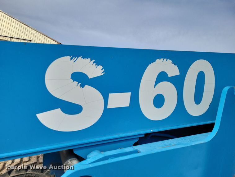 image for item DN3670 2006 Genie S-60 boom lift