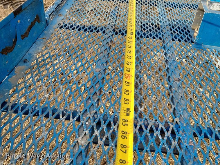 image for item DN3670 2006 Genie S-60 boom lift