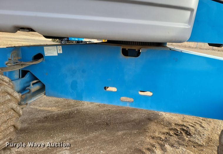image for item DN3670 2006 Genie S-60 boom lift