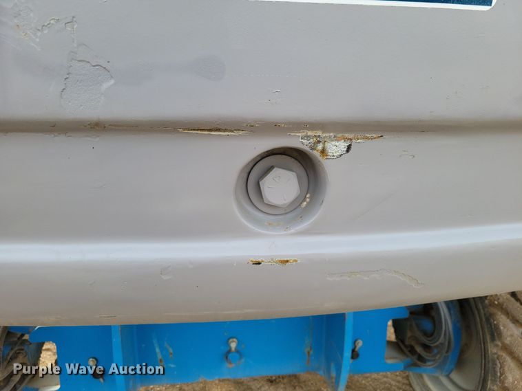 image for item DN3670 2006 Genie S-60 boom lift