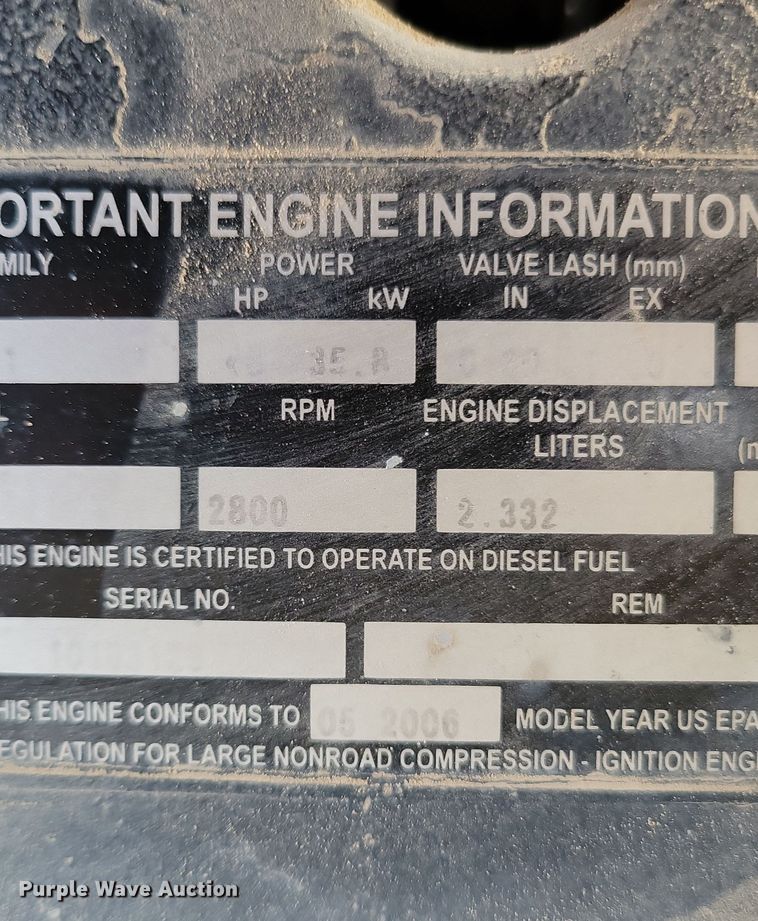 image for item DN3670 2006 Genie S-60 boom lift