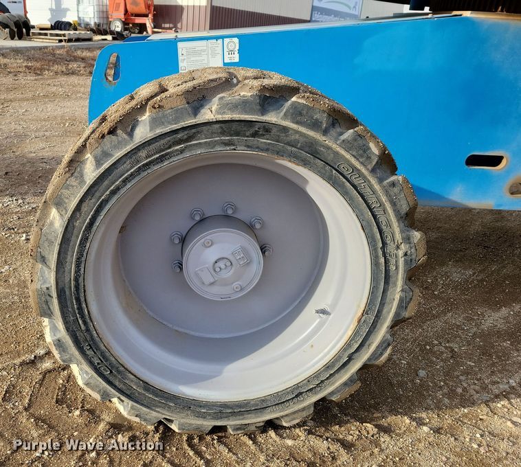 image for item DN3670 2006 Genie S-60 boom lift