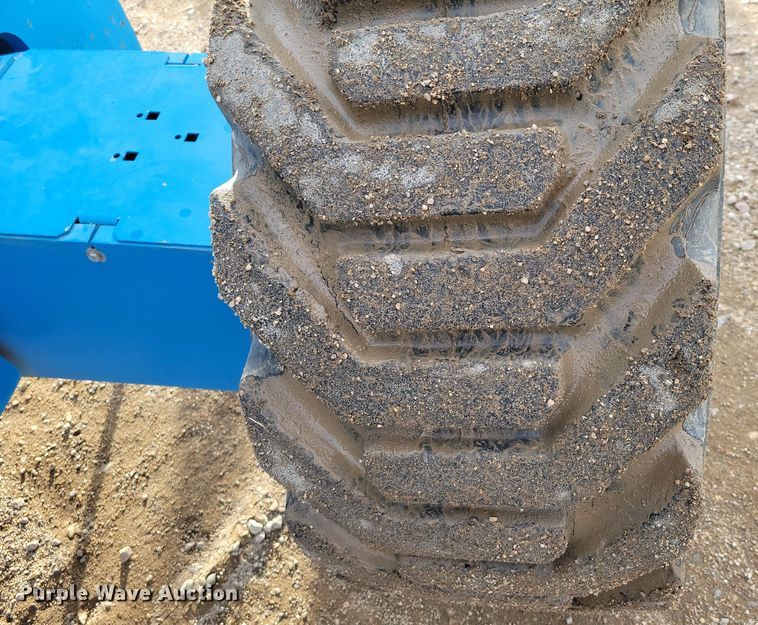 image for item DN3670 2006 Genie S-60 boom lift