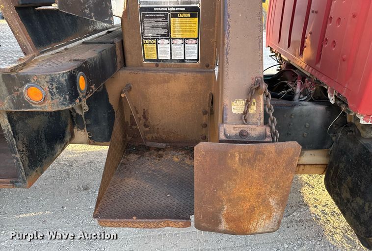 image for item DO0055 1978 Ford F800 crane truck