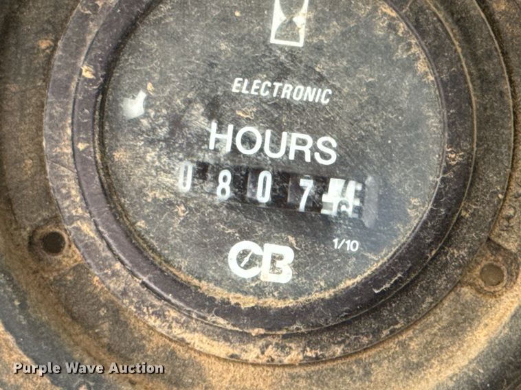 image for item DO0055 1978 Ford F800 crane truck