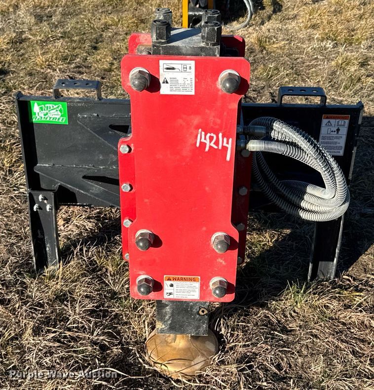 image for item DO0106 Raytree RMPP680 skid steer post driver