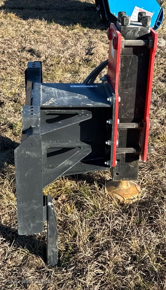 image for item DO0106 Raytree RMPP680 skid steer post driver