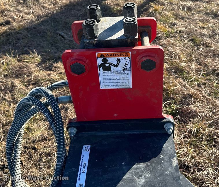 image for item DO0106 Raytree RMPP680 skid steer post driver