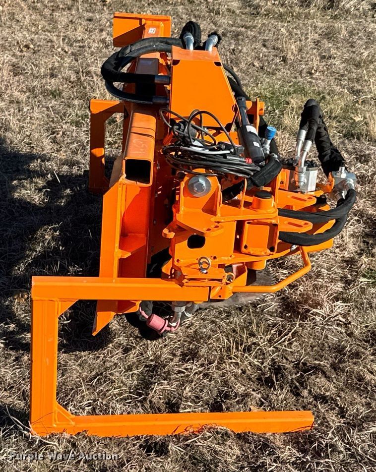 image for item DO0134 2022 Samasz PT3-190F skid steer tree saw