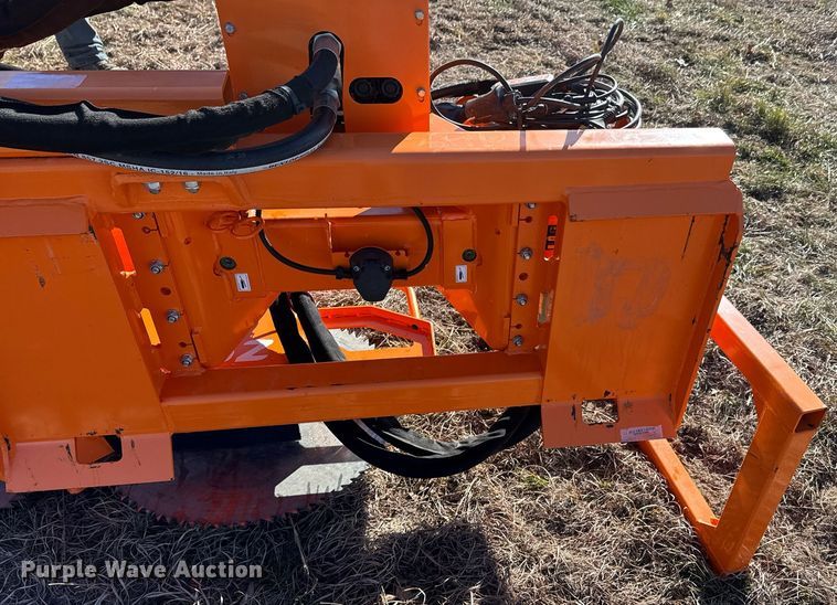 image for item DO0134 2022 Samasz PT3-190F skid steer tree saw