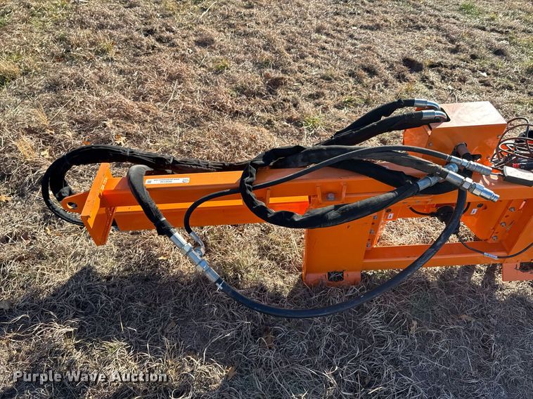 image for item DO0134 2022 Samasz PT3-190F skid steer tree saw