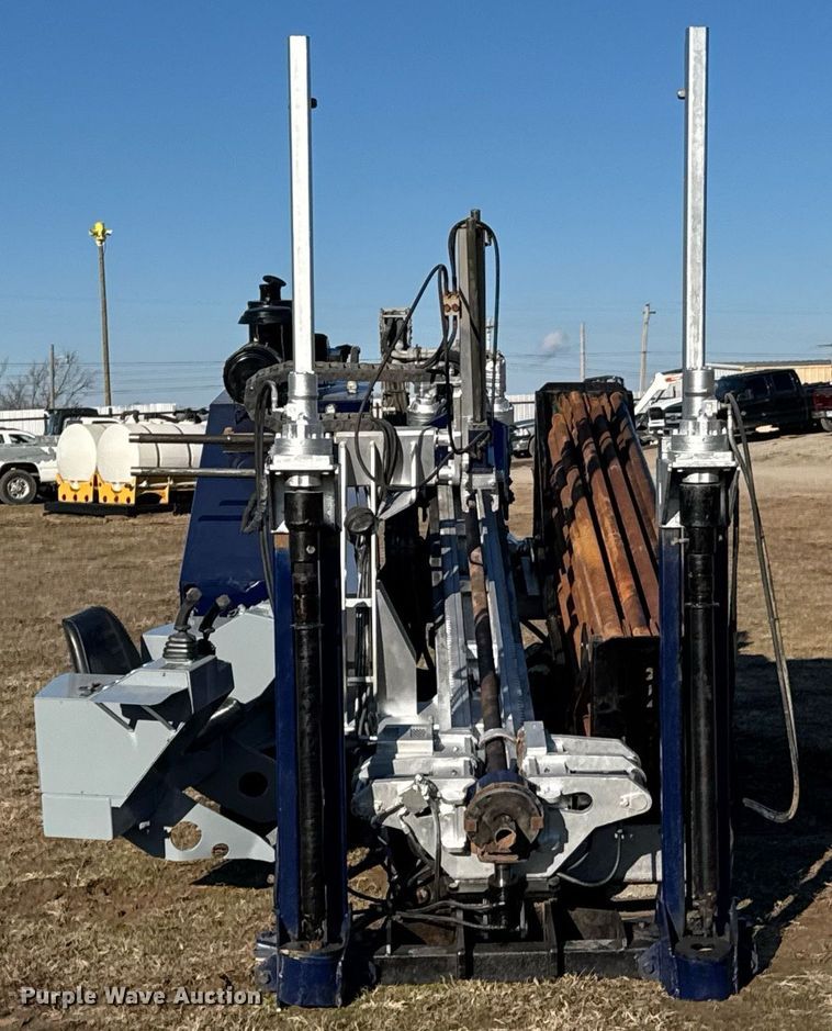 image for item DO0220 2011 Universal 30x40 directional boring unit