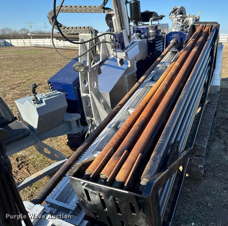 image for item DO0220 2011 Universal 30x40 directional boring unit