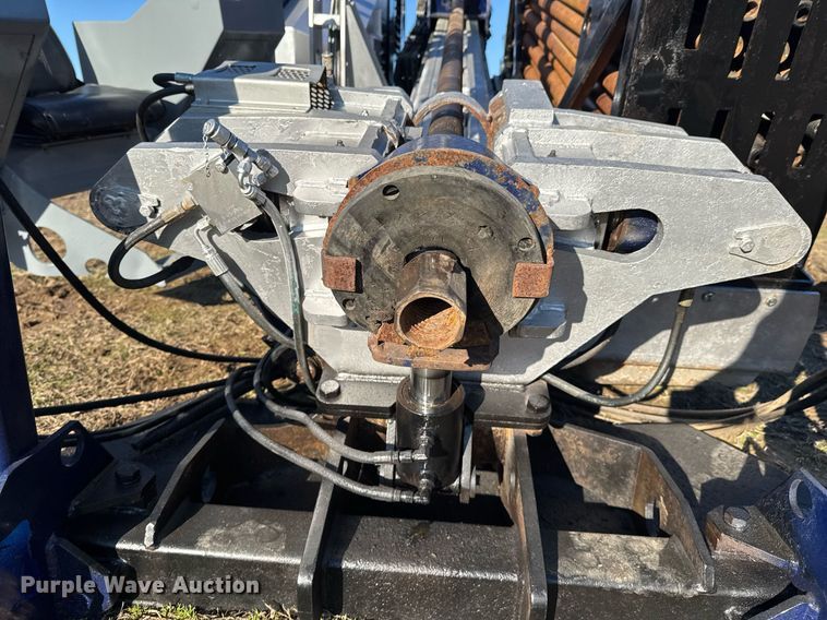 image for item DO0220 2011 Universal 30x40 directional boring unit