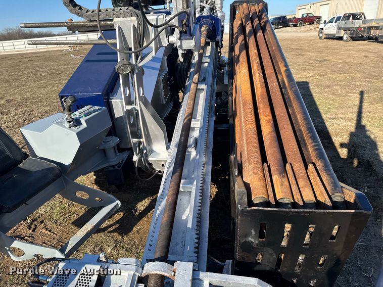 image for item DO0220 2011 Universal 30x40 directional boring unit