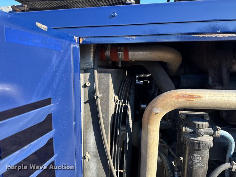 image for item DO0220 2011 Universal 30x40 directional boring unit