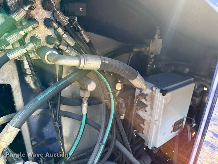 image for item DO0220 2011 Universal 30x40 directional boring unit