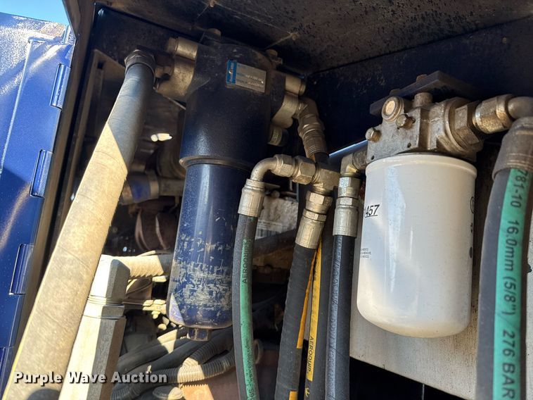 image for item DO0220 2011 Universal 30x40 directional boring unit