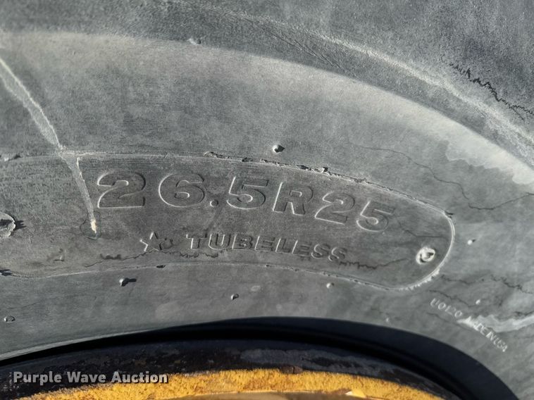 image for item DO0229 Caterpillar D25D water wagon