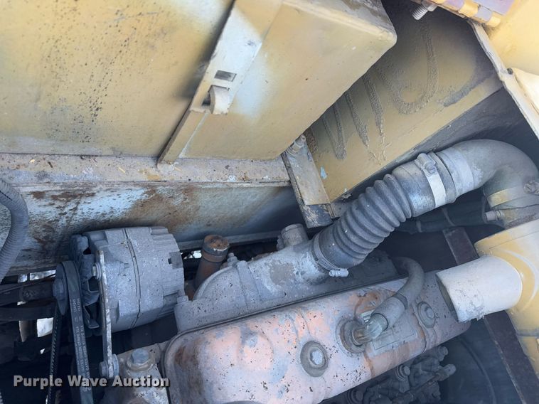 image for item DO0230 1979 Drott 3330 crane