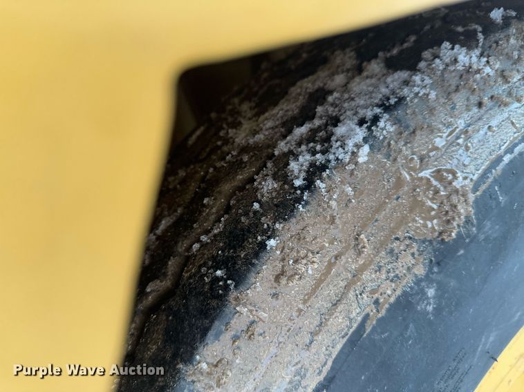 image for item DO0230 1979 Drott 3330 crane