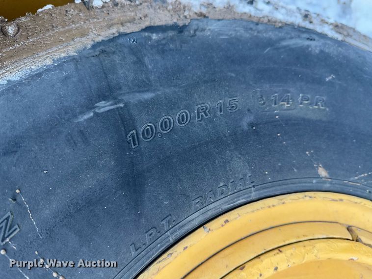 image for item DO0230 1979 Drott 3330 crane