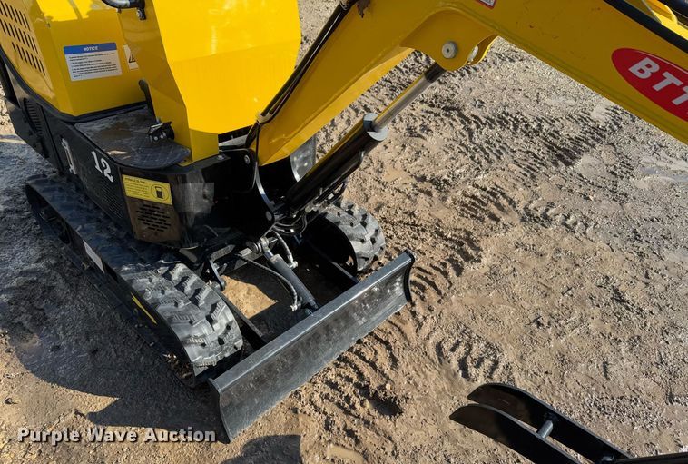 image for item DO0233 2024 Battler BTTL-12 mini excavator