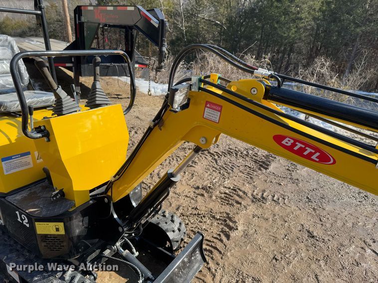 image for item DO0233 2024 Battler BTTL-12 mini excavator