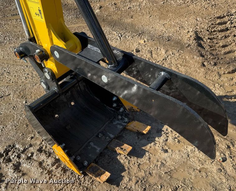 image for item DO0233 2024 Battler BTTL-12 mini excavator