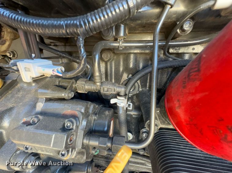 image for item DO0237 2018 Bobcat T870 tracked skid steer loader