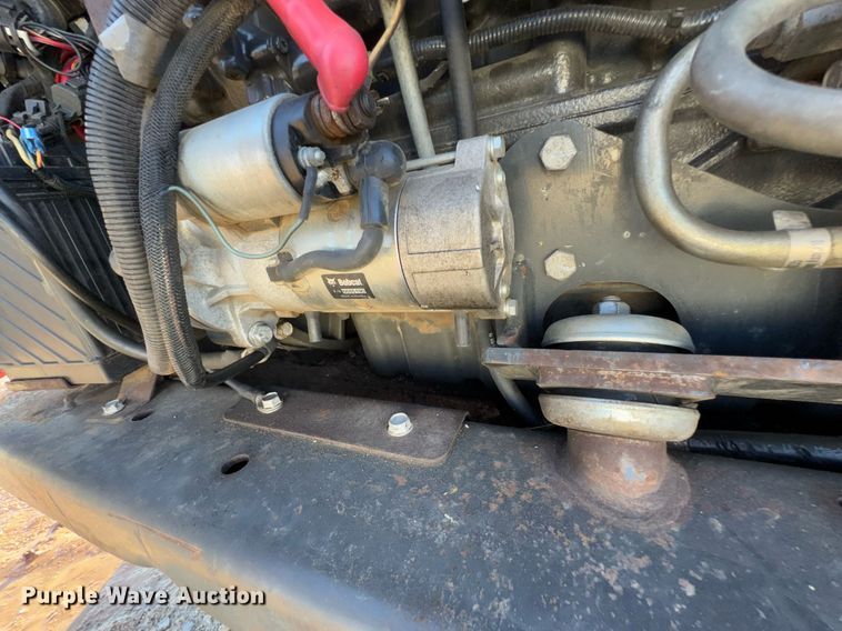 image for item DO0237 2018 Bobcat T870 tracked skid steer loader