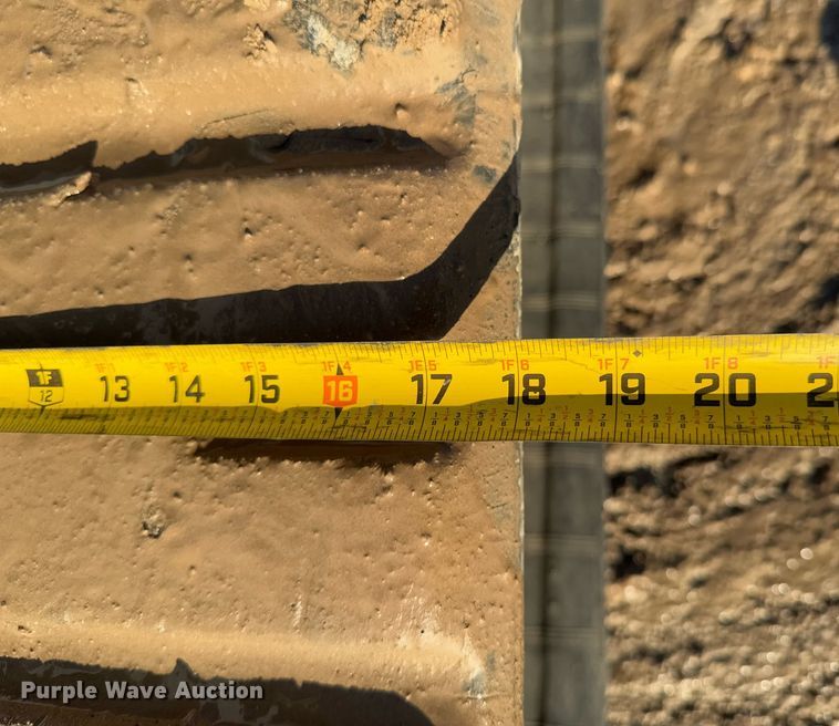 image for item DO0237 2018 Bobcat T870 tracked skid steer loader